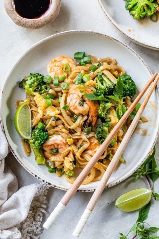 Drunken Style Noodles with Shrimp 9.jpg