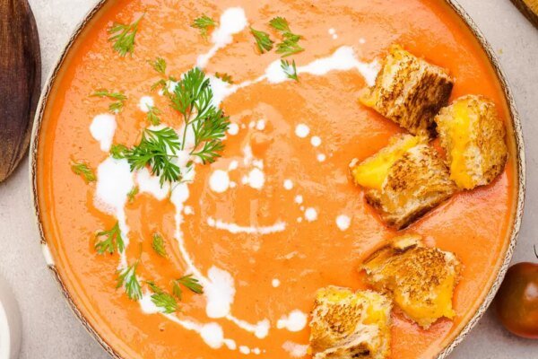 Roasted Tomato Soup 13 edited.jpg
