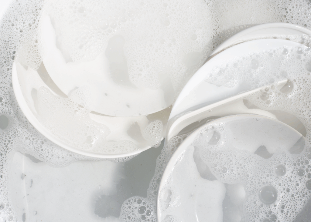 Castile Liquid Soap vs Dawn Dish Soap 1 1024x732.png