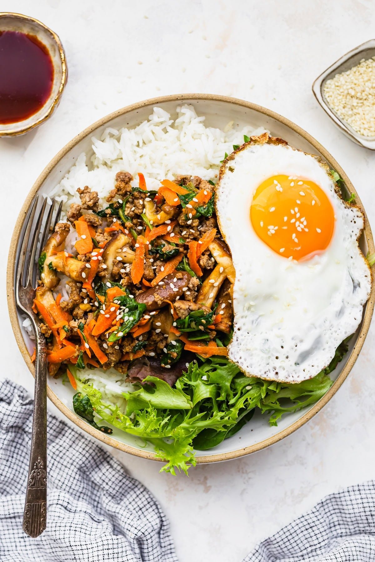 Quick Ground Beef Bibimbap Bowls 12.jpg