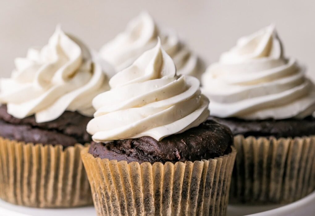 Chocolate Cupcakes 17.jpg