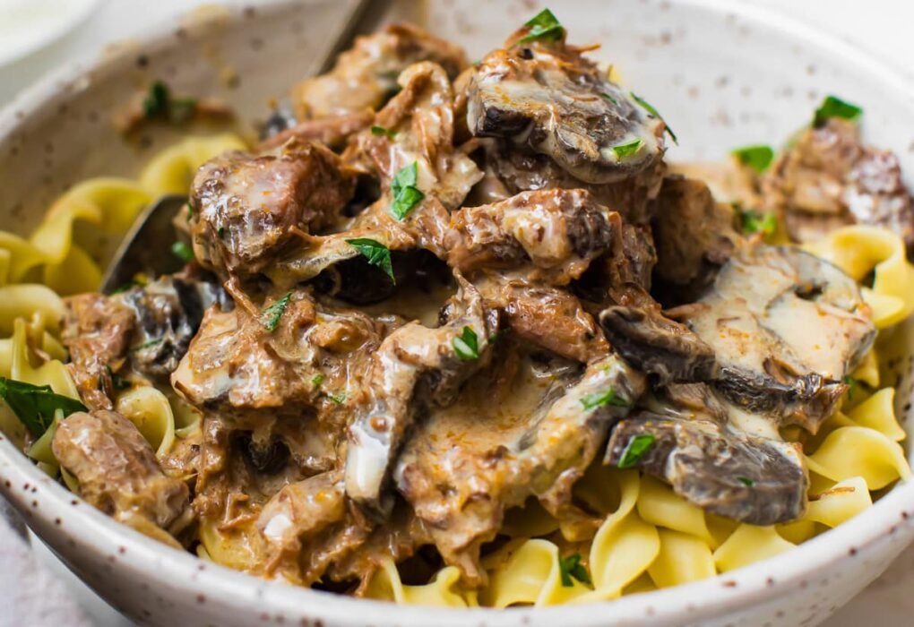 Slow Cooker Beef Stroganoff 18.jpg