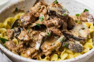 Slow Cooker Beef Stroganoff 18.jpg