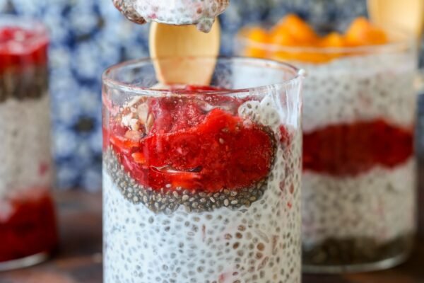 Strawberry Chia Pudding 5381.jpg