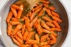 Honey Butter Glazed Carrots 8.jpg