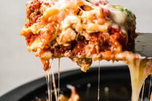 Slow Cooker Lasagna 21.jpg