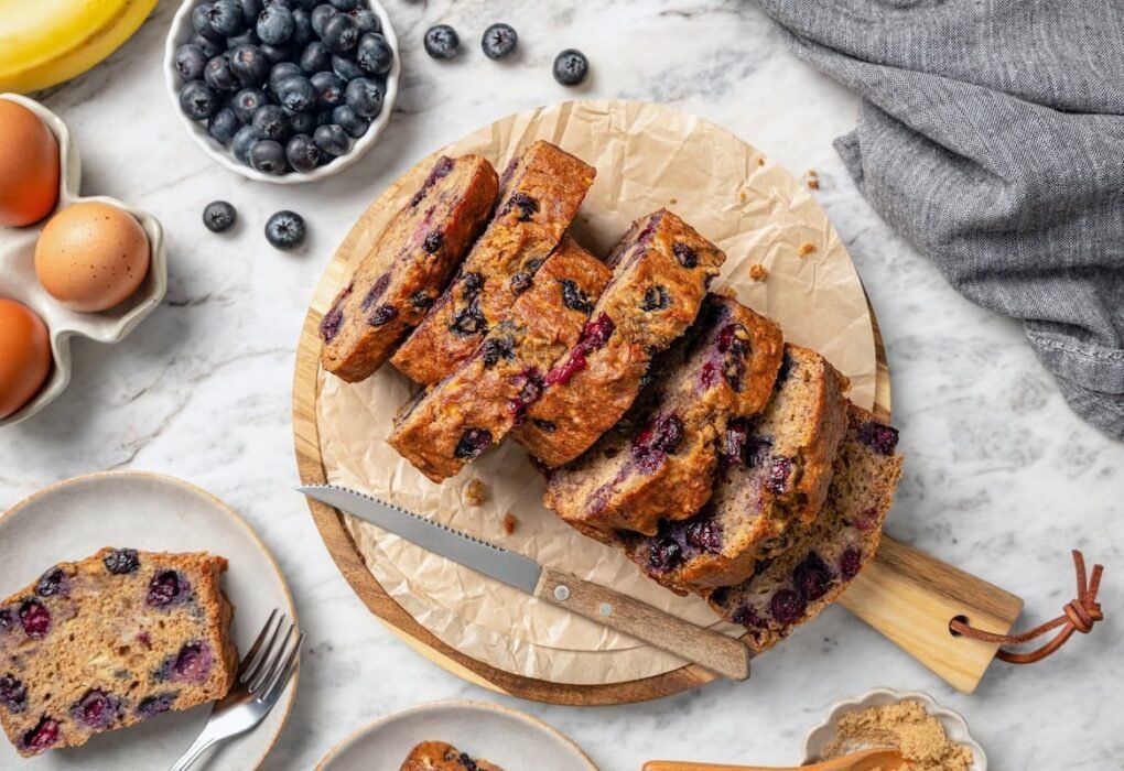 Blueberry Banana Bread 13.jpg