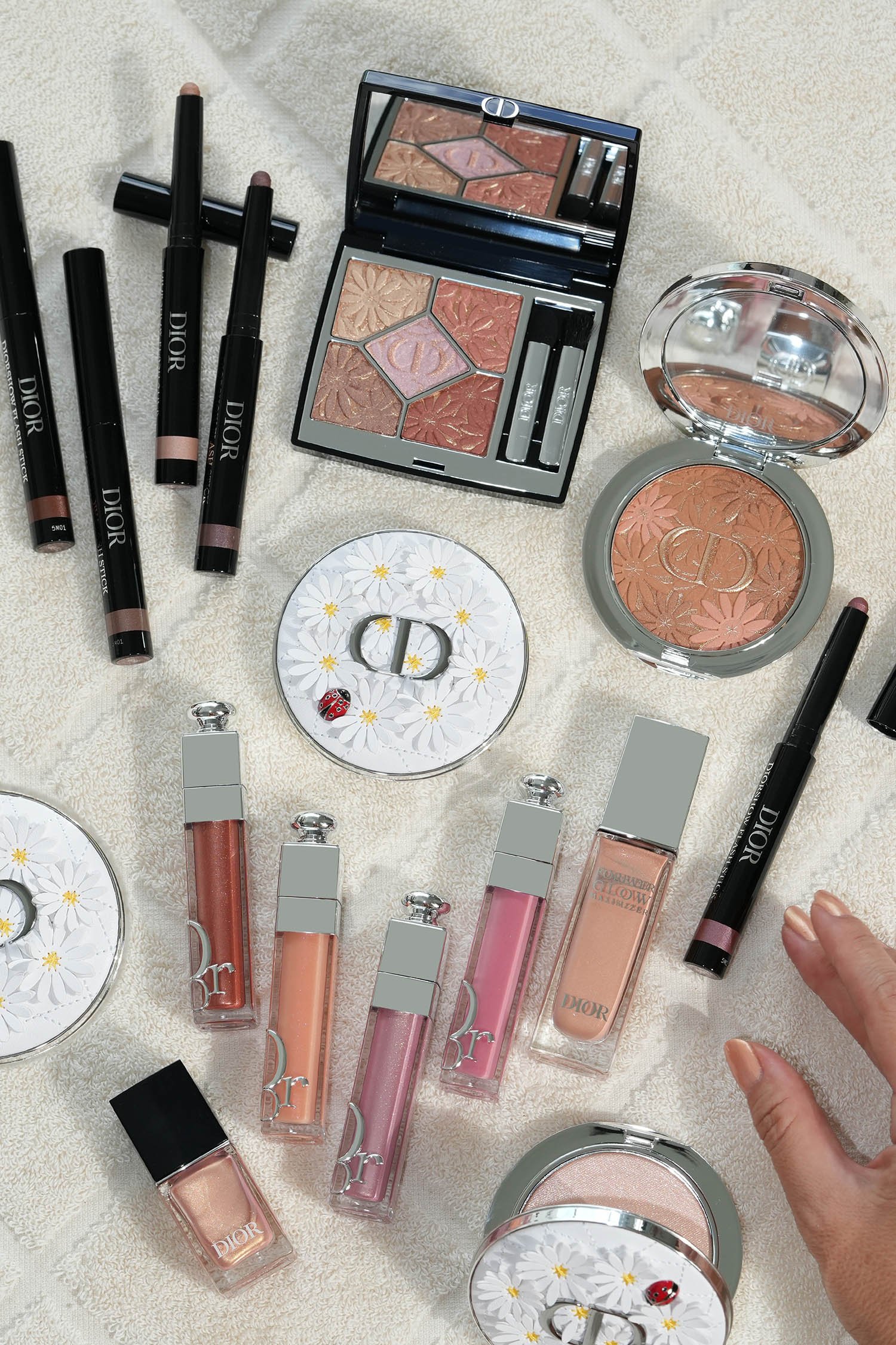 Dior Beauty Summer 2026 BEAUTYLOOKBOOK.jpg