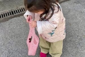 kid sized purse.jpeg