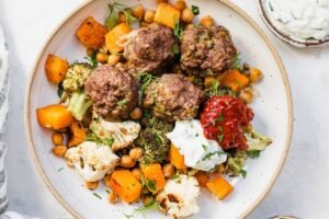 Sheet Pan Meatballs with Chickpeas 12.jpg