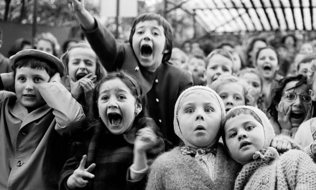 puppet show paris.jpg 2.jpeg