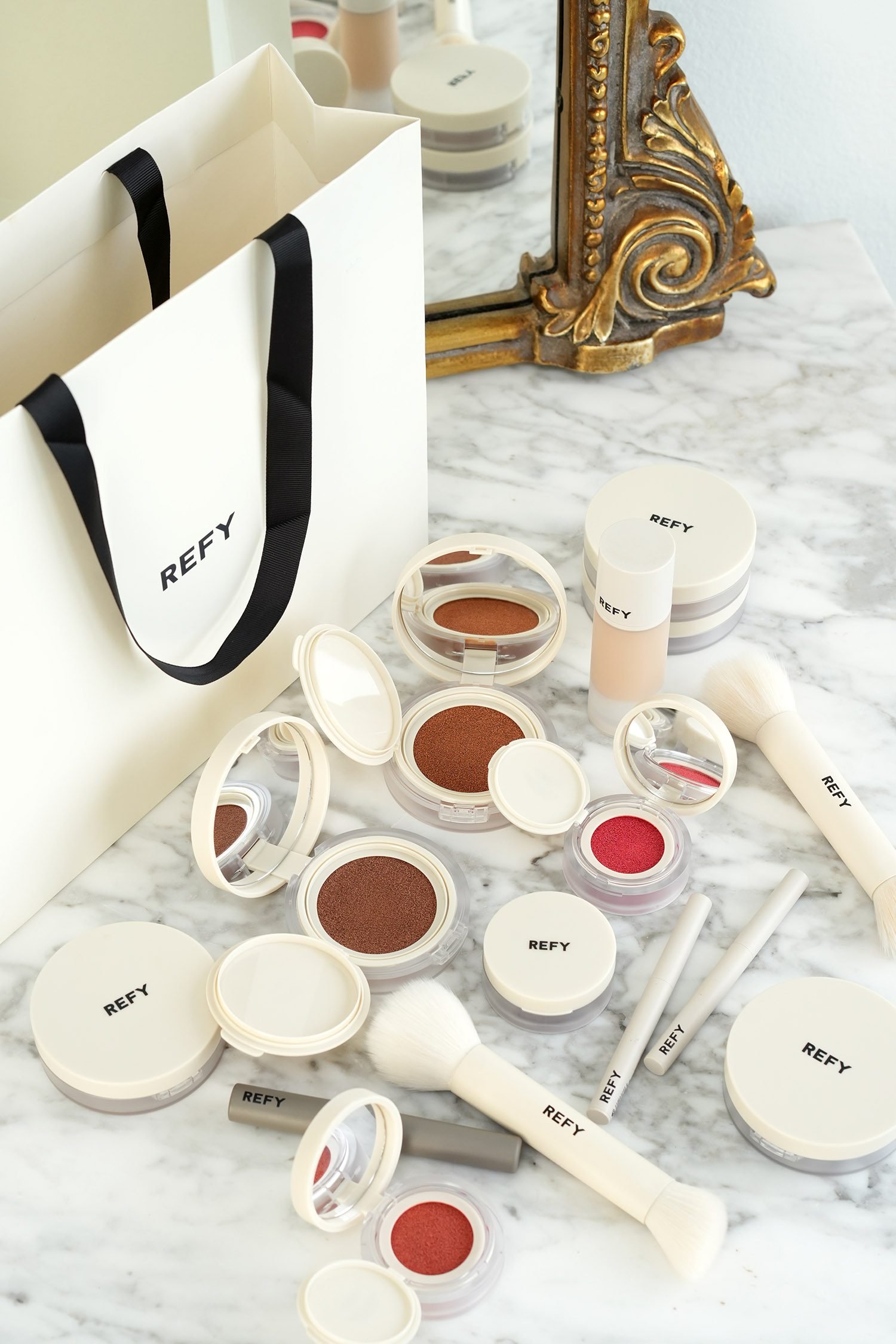 Refy Water Bronzer Blush review BEAUTYLOOKBOOK.jpg