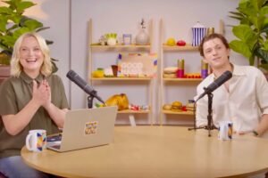 amy poehler tom holland.jpg